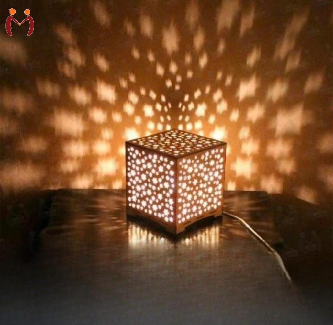 Star design laser cut table lamp